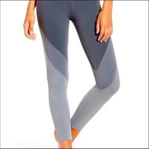 Beyond Yoga Colorblock leggings gray small S